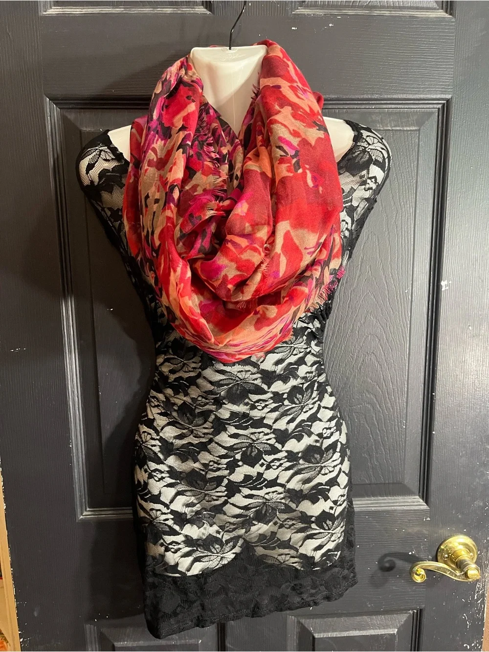 Women’s Floral Infinity Scarf in Red and Pink